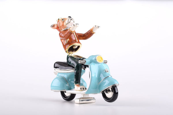 Dog on Vespa - Furr Baby Gifts