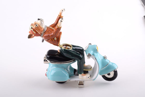 Dog on Vespa - Furr Baby Gifts